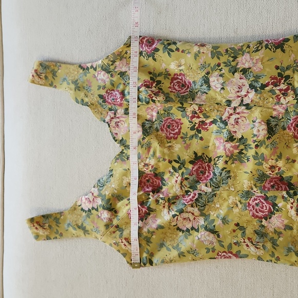 Laura Ashley 80’s Vintage Floral Sheath Dress - Picture 4 of 11